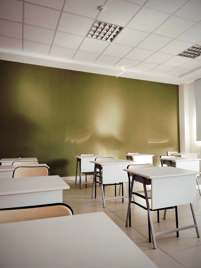Bildung, Kita und Betreuung — typisches Objekt